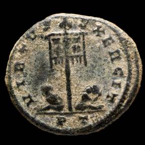 Ancient Coins - Constantine I - VIRTVS EXERCIT VOT XX, Ticinum - 19 mm / 3.96 gr.
