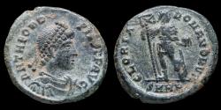 Ancient Coins - Theodosius I Follis - GLORIA ROMANORVM, Heraclea - 19 mm / 4,17 gr