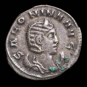 Ancient Coins - Salonina Ae Antoninianus - IVNO REGINA - 19 mm / 2.40 gr.