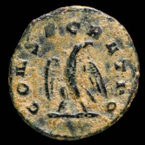 Ancient Coins - Claudius II - CONSECRATIO - 21 mm / 3.03 gr.