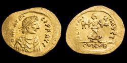 Ancient Coins - Maurice Tiberius Gold Semissis - VICTORIA AVCC - 19 mm / 2,25 gr.