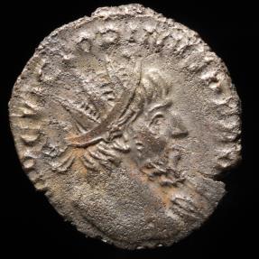 Ancient Coins - Victorinus Antoninianus - SALVS AVG - 20 mm / 3.21 gr.