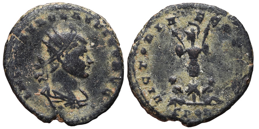 CLAUDIUS II GOTHICUS. Antoninianus. 268-270 AD. Cyzicus mint. Trophy SPQR.