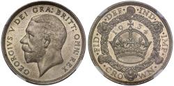 World Coins - George V 1934 'Wreath' Crown, MS64, rarest key date of the type