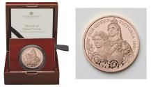 World Coins - * Charles III 2026 gold proof £5 Victoria