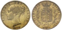 World Coins - Victoria 1843 Sovereign, narrow shield variety, very rare, XF40
