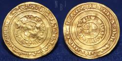 World Coins - Fatimid: AV Dinar. Ruler Al-Amir bi Ahkam Allah,  Date 495 AH. Mint Misr, 3.70gm, Very Rare.
