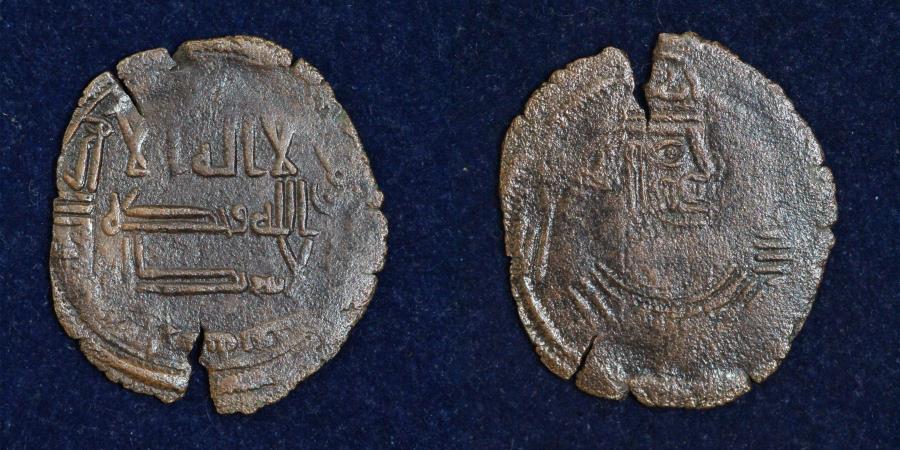 Abbasid Ae Fals Shiraz Ah137 Sasanian Style King S Bust Right 1 33g 22mm Vf Rr