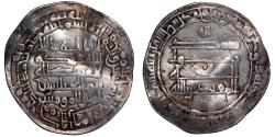 World Coins - Abbasid, al-Muqtadir (295-320h) Dirham, al-Rafiqa 302h, 3.36gm, VF& R