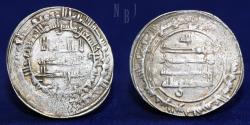 World Coins - ABBASID: Al-Muktafi, mint: mah'al basra. Dated: 294h, 3.15gm, RR