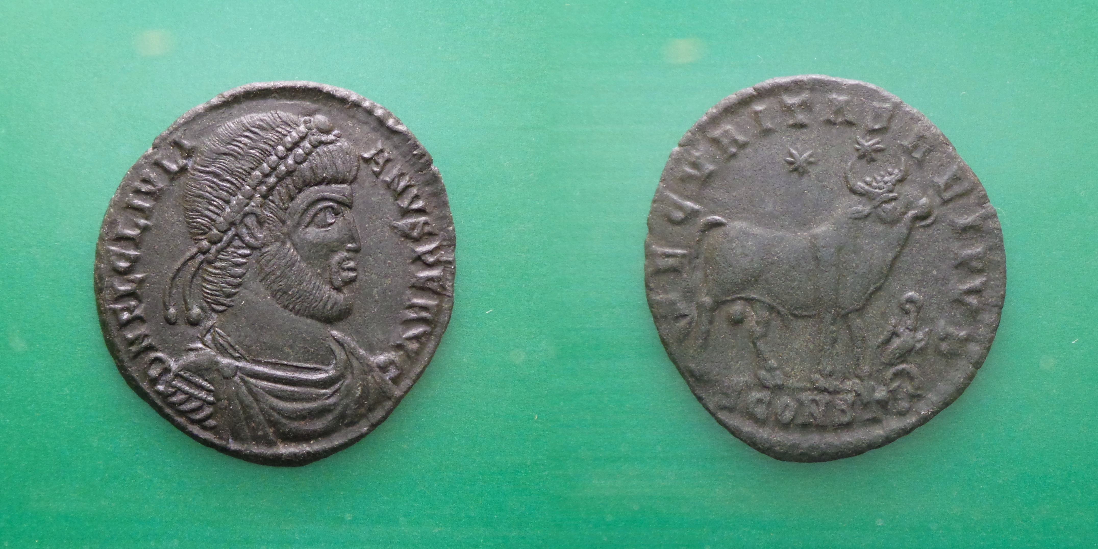 JULIAN II APOSTATA (361-363). Follis. Arelate. | Roman Imperial Coins