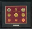 World Coins - VATICANO. Set 2004. Juan Pablo II. Enmarcado. SC.