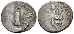 Ancient Coins - SEXTO POMPEYO. Denario. (Ar. 3,87g/20mm). 42-40 a.C. Sicilia. Anv: MAG PIVS IMP ITER. Faro de Mesina coronado por la estatua de Neptuno, delante galera, sobre ella a izquierda águ