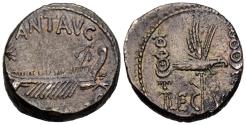 Ancient Coins - MARCO ANTONIO. Denario. (Ar. 3,68g/15mm). 32-31 a.C. Ceca volante. (Crawford 544/18; FFC 36). Anv: Galera Pretoriana a derecha, alrededor leyenda: ANT AVG III VIR RPC. Rev: Aguila