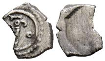 World Coins - ALMORÁVIDES, Yusuf B. Tasufin. 1/4 Quirate. (Ar. 0,25g/12mm). Sin fecha ni ceca. (Posible Vives 1540; Benito-Ba21). MBC. Muy escasa.