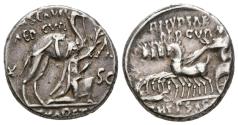 Ancient Coins - GENS AEMILIA. Denario. (Ar. 3,96g/17mm). 58 a.C. Roma. (FFC 123; Crawford 422/1b). Anv: Rey Aretas de rodillas a derecha con rama de olivo, detrás camello, encima leyenda: M SCAVR