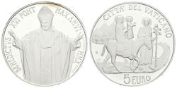 World Coins - VATICANO. 5 Euros. 2010. 96º Jornada mundial del emigrante y del refugiado. Presentado en estuche oficial. Ar. SC.