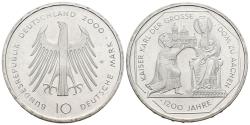 World Coins - ALEMANIA. 10 Marcos (Ar. 15,45g/33mm). 2000. Karlsruhe G. 1200 Aniversario Catedral de Aachen. (Km#200). SC-. Ligeras marquitas.