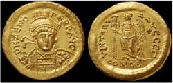 Ancient Coins - Zeno (474-491) AV Solidus (21mm, 4.47g,). Constantinople, AD 476-491. EF