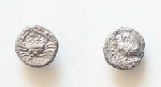 Ancient Coins - SICILY, Akragas. Circa 470-425 BC. AR Litrai (9,5mm, 0.55 gm). Eagle standing left on Ionic capital / Crab; ΛI below.