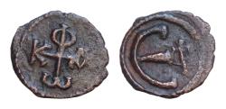 Ancient Coins - Phocas, 602-610. Pentanummium (Bronze, 12 mm, 0,77g, ), Antiochia. Monogram of Phocas. Rev. Large Є; above, cross. DOC -. MIB 89. SB 676A. Rare