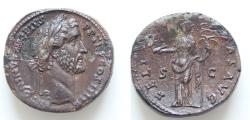 Ancient Coins - Antoninus Pius (138-161). Æ Sestertius  31mm, 28,4g, Laureate head r. R/ Felicitas standing l., holding capricorn and long caduceus Unique Portrait
