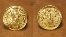 Ancient Coins - Honorius, Western Roman Empire (AD 393-423). AV solidus. Constantinople.
