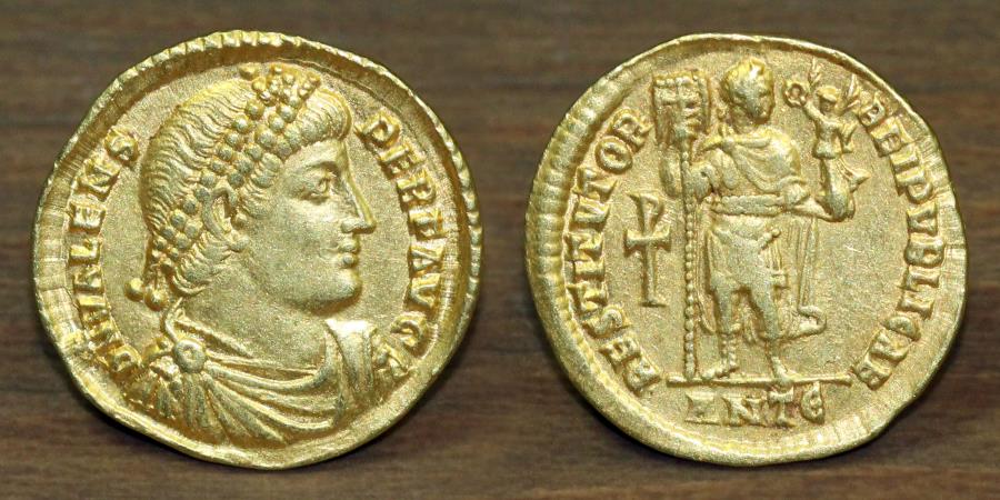 Roman Empire, Valens Av Solidus (364-378 Ad), Mint: Antioch. 