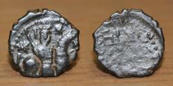World Coins - SELJUQ of RUM AE FALS of KAYKHUSRAW I First reign, 588-592AH / 1192-1196AD. HORSEMAN TYPE