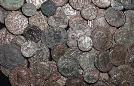 LOT of 100 mixed ancient Bronze Coins | Lots & Collections