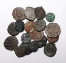 World Coins - Islamic coins: Lot of 18 mixed Early Islamic bronze coins, c. 750-1200 AD