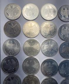 Germany: A nice complete set of 24 large 10 Mark silver coins from