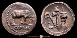 Ancient Coins - Julius Caesar. Denarius (49 BC). Military mint moving with Caesar. Crawford 443/1; CRI 9. About Extremely Fine; old cabinet tone. Weight: 4.00 g. Diameter: 19 mm.