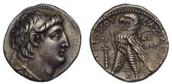 Ancient Coins - Seleucid Empire, Antiochos VII, AR tetradrachm SE 179 = 134-133 BC, Tyre mint