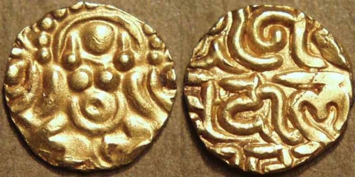 World Coins - INDIA, CHANDELLAS of BUNDELKHAND: Sallakshanavarman Gold 1+1/8 masha. RARE+SUPERB! 