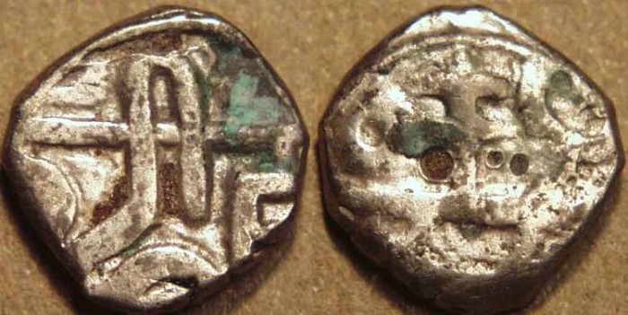 World Coins - INDIA, Vijayanagar: Hari Hara II Silver 10-rattis, Goa region type. RARE + CHOICE!