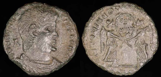 Ancient Coins - Magnentius Centenionalis - VICTORIAE DD NN AVG ET CAE - Trier Mint