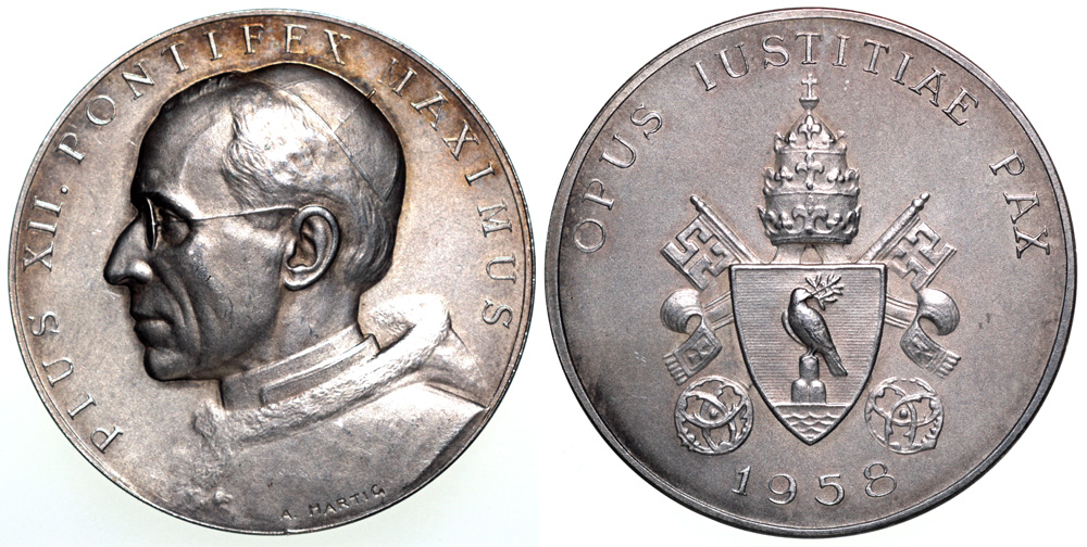 Pope Pius XI – Papal Artifacts