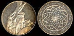 World Coins - 1975 Italy – Angels Supporting the Cross by Guerrino Mattia Monassi for the Franklin Mint - Proof Silver (Only 19,412 Pieces Were Struck)