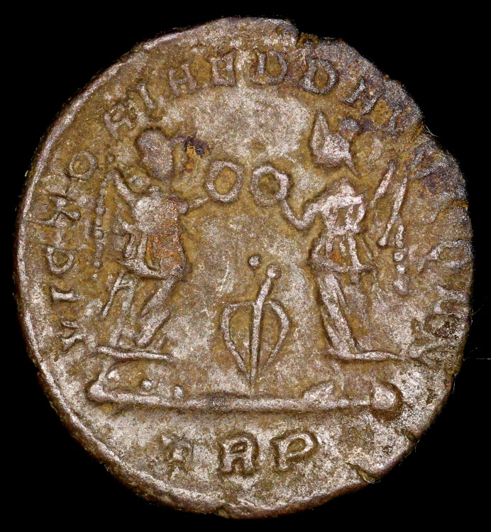 Constans Ae4 - VICTORIAE DD AVGGQ NN - Trier Mint | Roman Imperial Coins