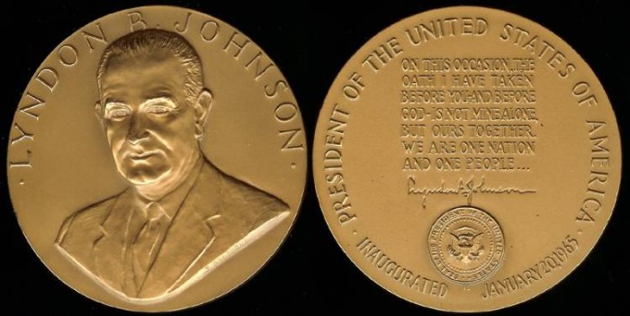 Details about   M428h Lyndon Johnson President Inaugurated 1965 thick copper medal 34mm 1.3" 