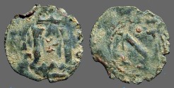 World Coins - Carlos I AE Dinero of Navarra. Columns / Cross w. pellets
