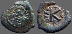 Ancient Coins - Maurice Tiberius AE23 1/2 Follis, Constantinople. Year 5.
