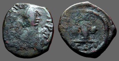 Ancient Coins - Justin I AE19 Decanummium.  I w. cross and stars.  Constantinople
