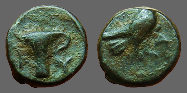 Ancient Coins - Aeolis, Kyme.  AE10 Eagle rt / Vase