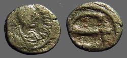 Ancient Coins - Justinian I AE pentanummium. Large 'E' w. pellets. Cross at right.  Constantinople.