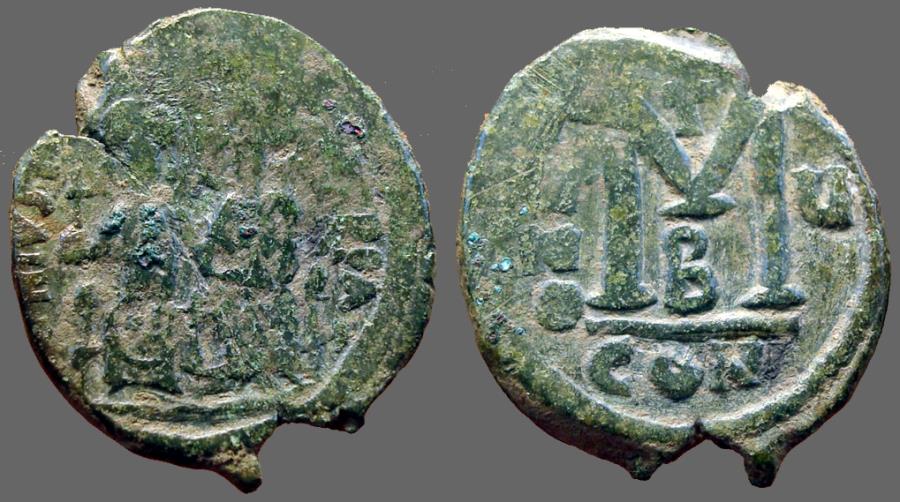 Ancient Coins - Justin II & Sophia AE29 Follis.  Constantinople. year 5.
