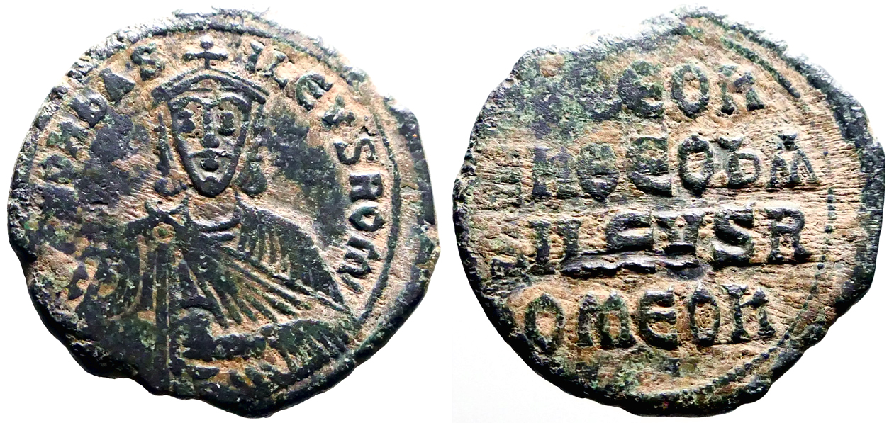 Leo VI The Wise AE27 Follis. Constantinople | Byzantine Coins