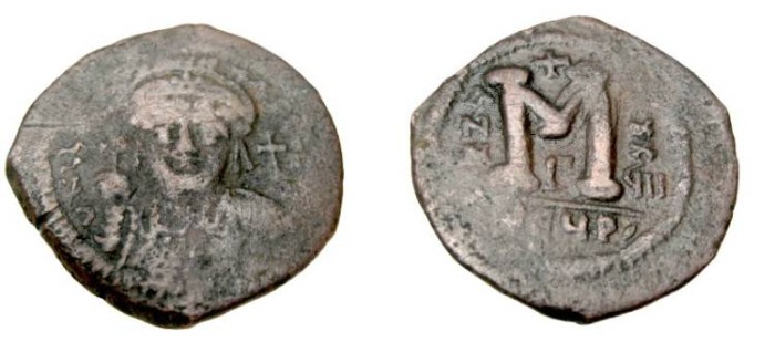Ancient Coins - Justinian I 527-565AD  AE Follis Theoupolis