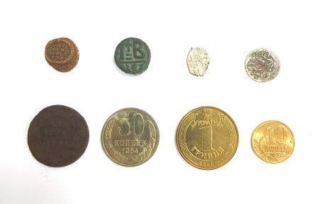 World Coins - Crimea: A History in 8 Coins (boxed collection)